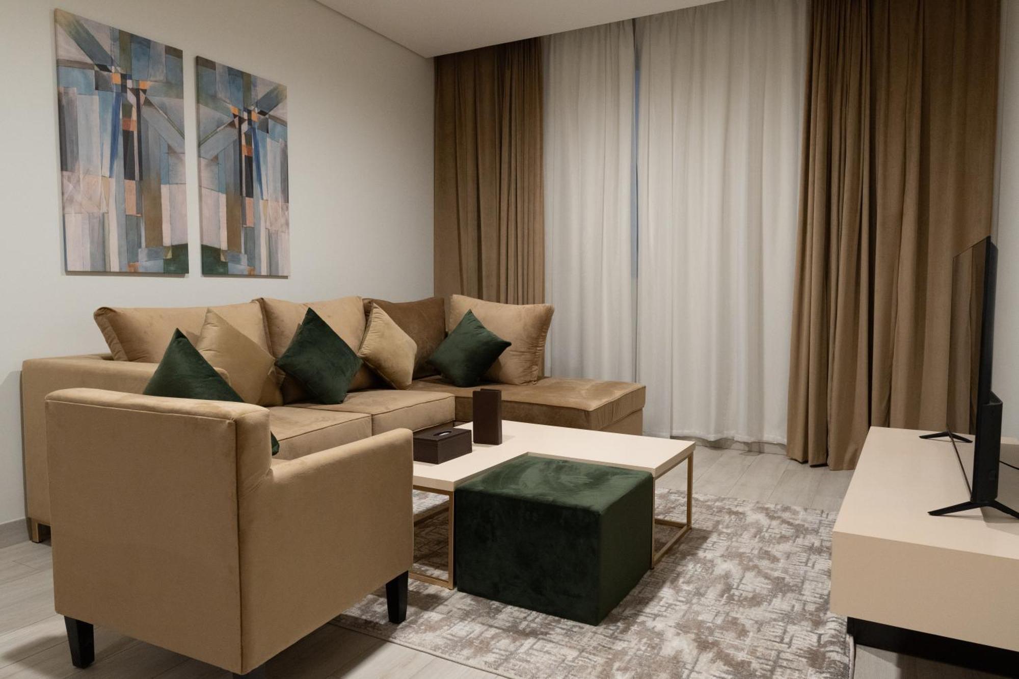 Mirot Hotel Al Khobar Exterior photo
